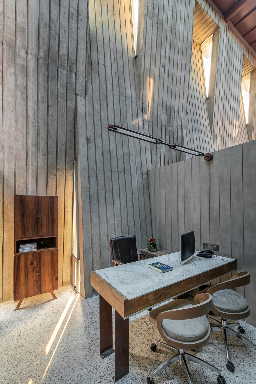 Office Complex for Gopal Printpack Solutions / I-Con Architects and Urban Planners-32