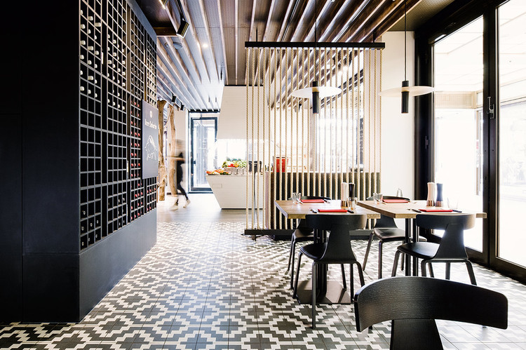 德国 Maredo 旗舰店内部概念设计,展现南美高乔文化-4