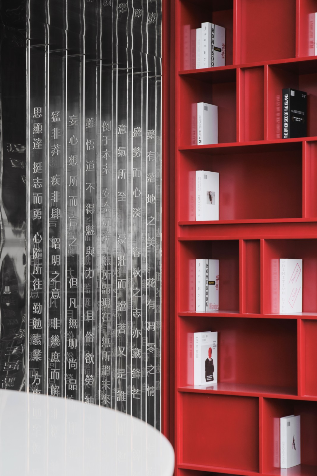 空间承载未来 · 五集服装展厅设计-35