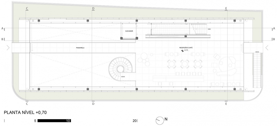 巴西 Laguna 展示空间丨Estudio 41-48