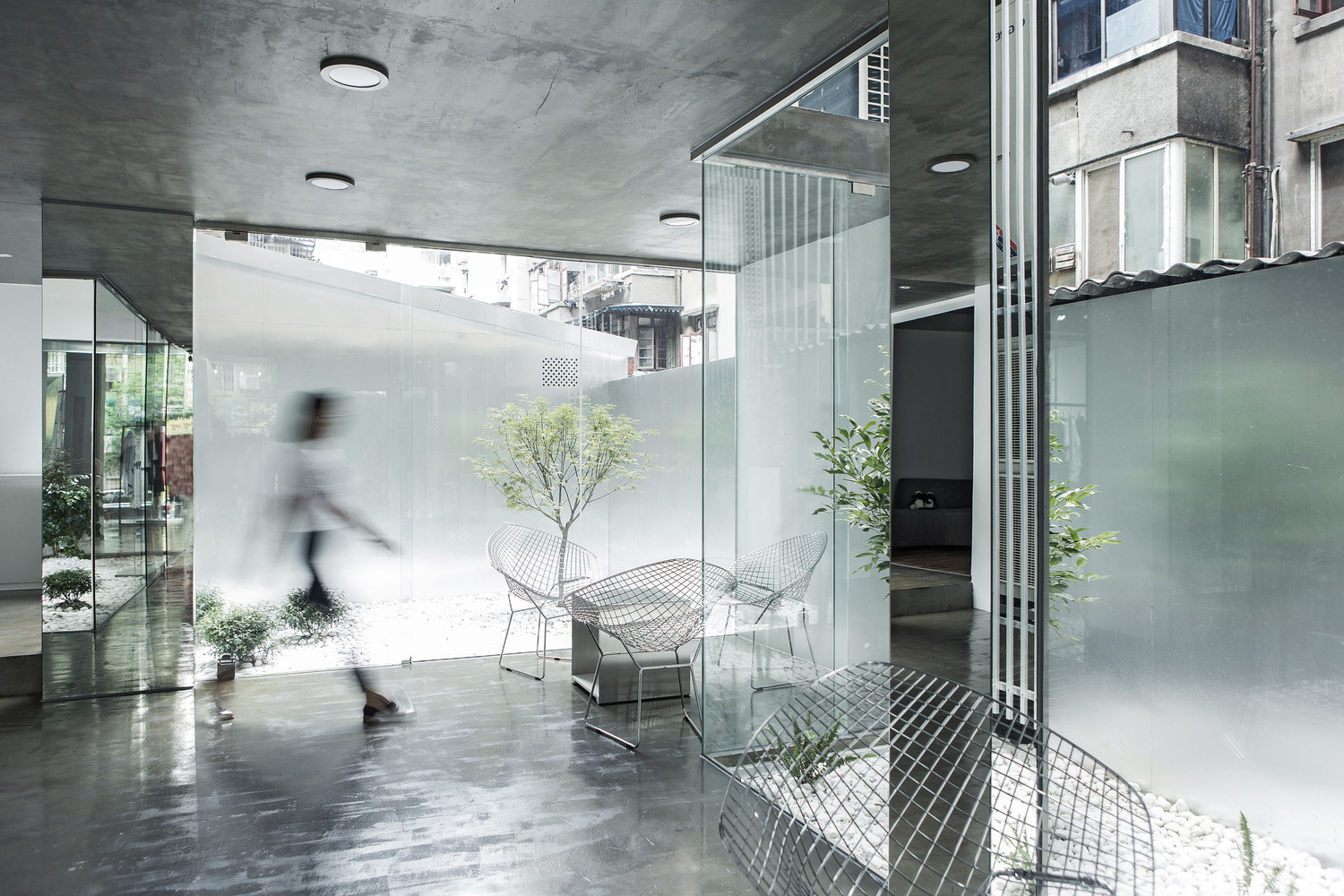 复古住宅变奏曲 · 成都街头趣味时尚空间-5