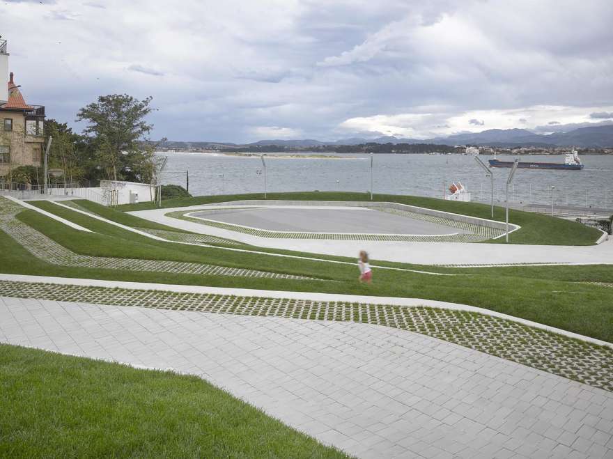 新的圣马丁德拉马尔广场(San Martín de la Mar Square)-11