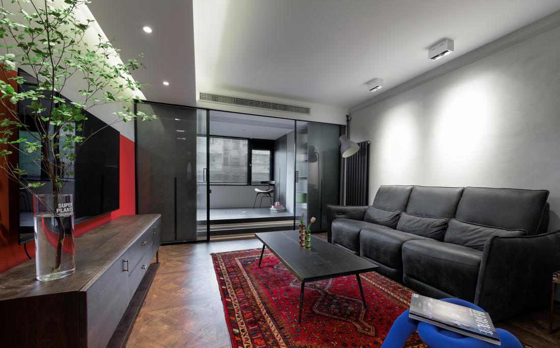 工业风极简温馨小家设计-32