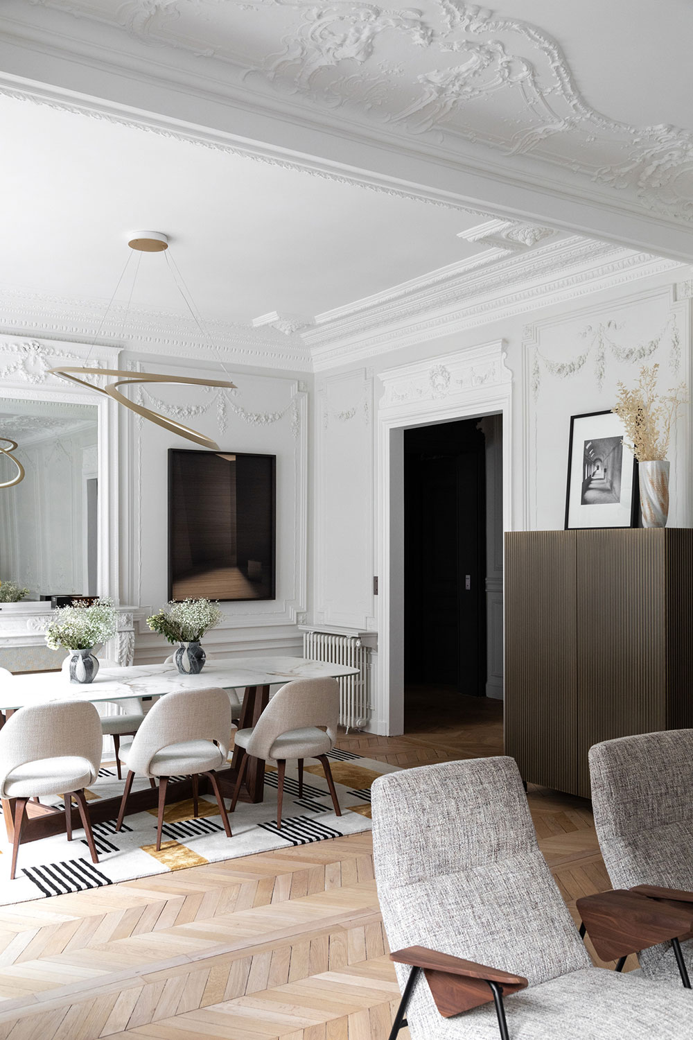 巴黎中心哈斯曼建筑优雅公寓设计-8