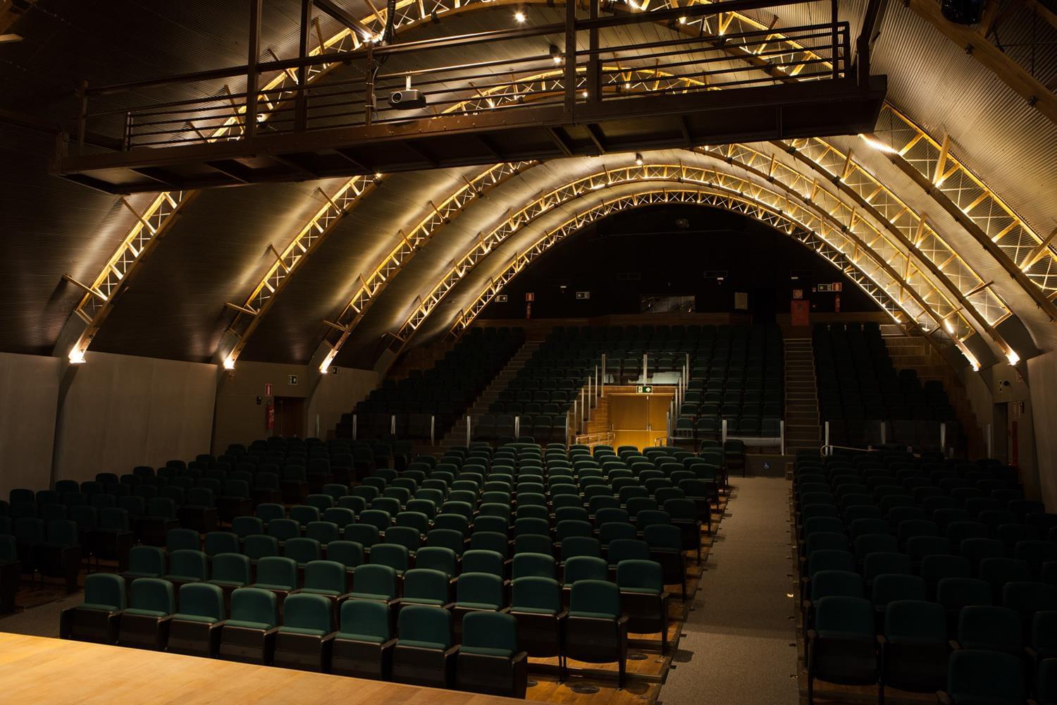 弗朗西斯科·努内斯剧院-5