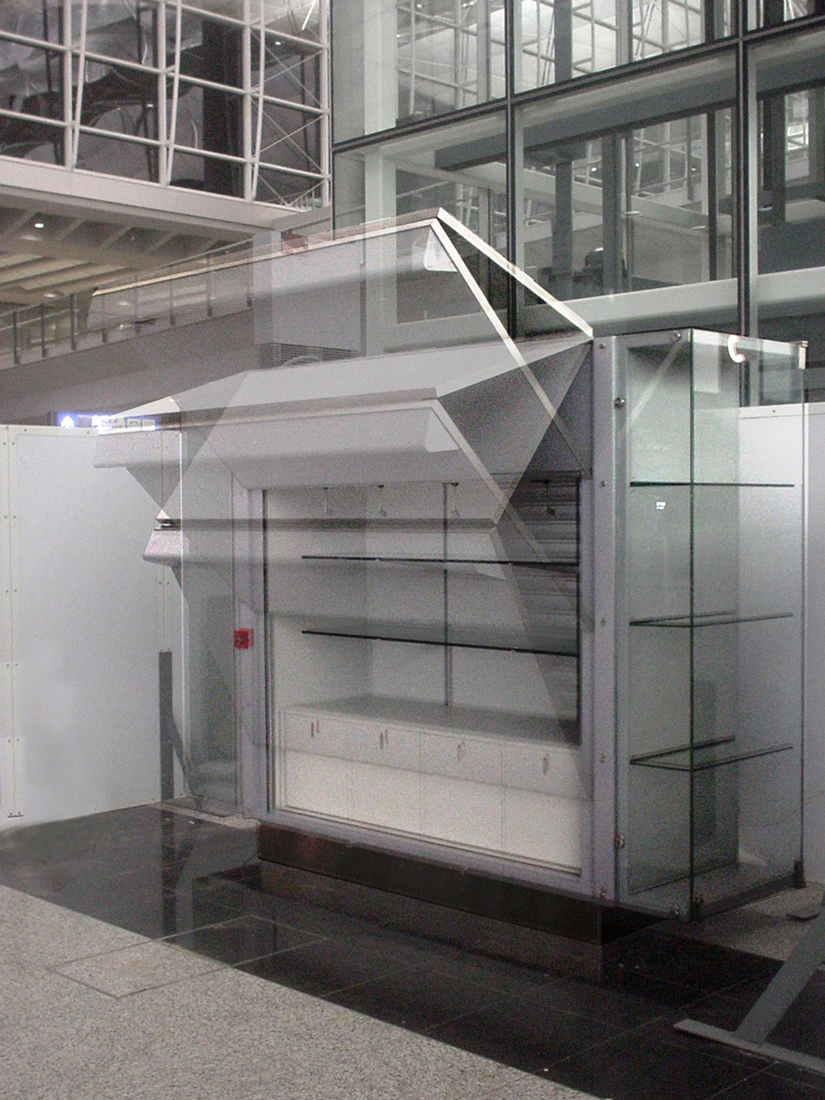 PORTABLE KIOSK FOR HK AIRPORT Design Systems-1