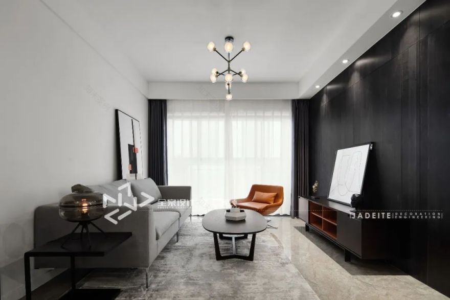 85㎡现代黑白灰,单身小哥哥的简洁时尚之家-30