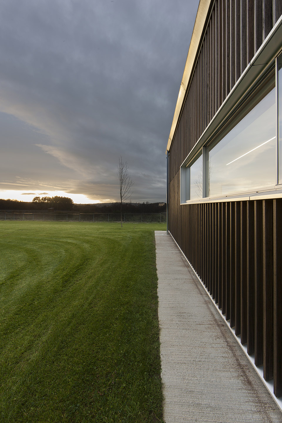 西班牙Norvento 办公楼 / Francisco Mangado-55