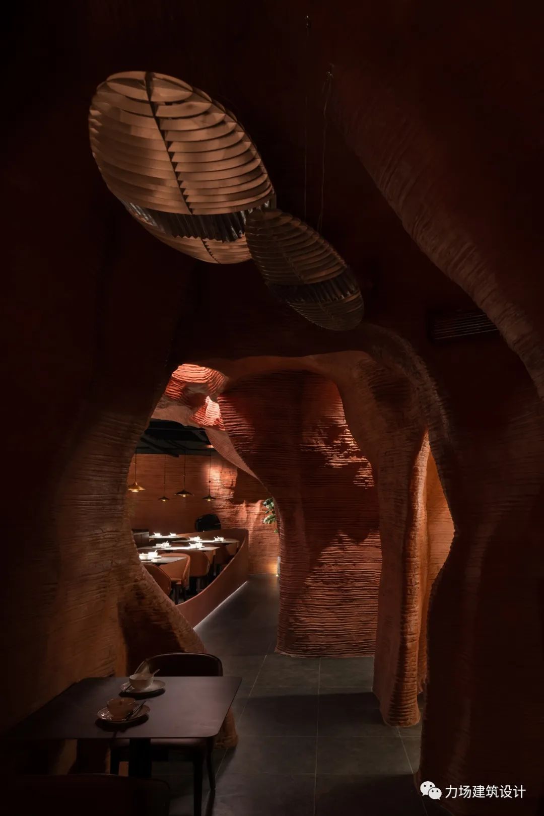 发现乐山美味餐厅丨中国上海丨力场(北京)建筑设计-46