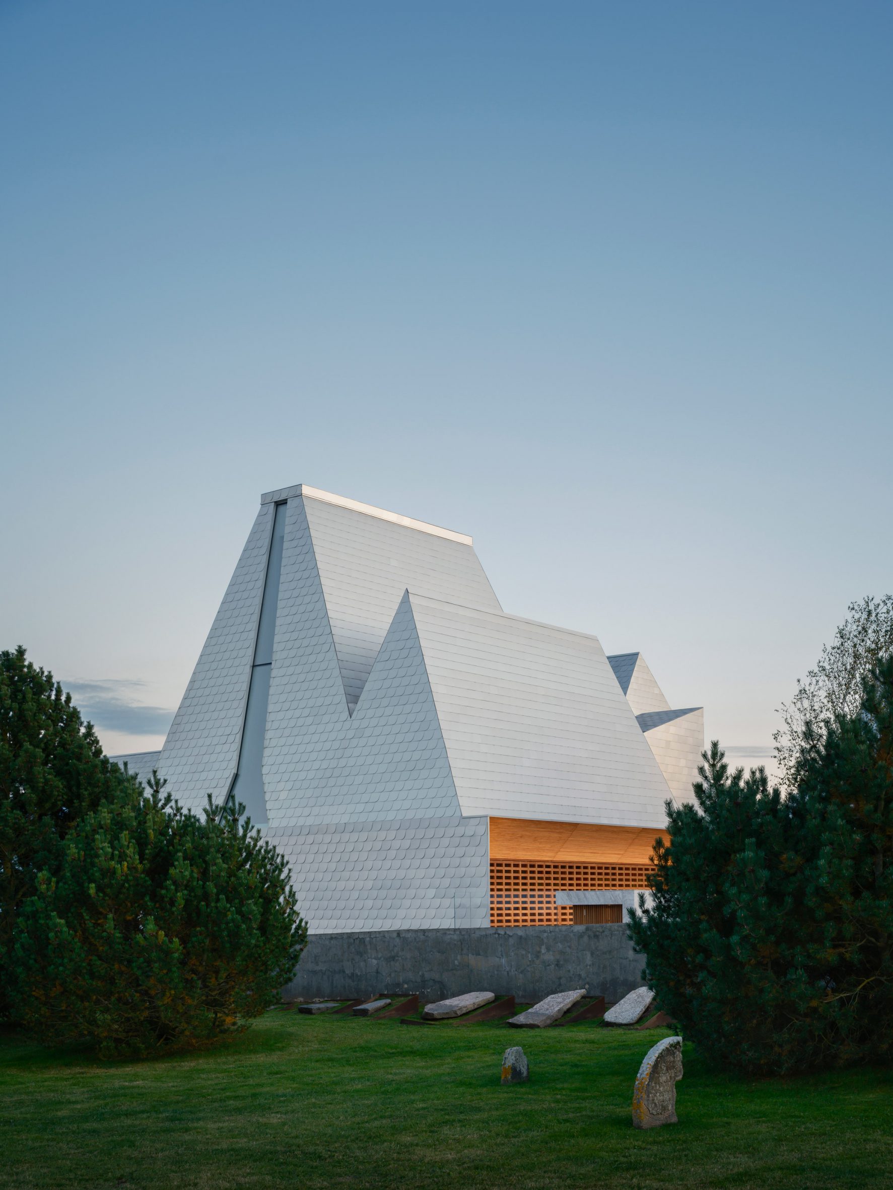 失落的 shtetl 犹太博物馆

注：shtetl是一个源自意第绪语的词汇，指东欧犹太人聚居的小镇，在英语里也常直接使用该词，没有完全对应的准确中文词汇，这里保留英文未译 丨立陶宛丨Lahdelma & Mahlamäki Architects-9