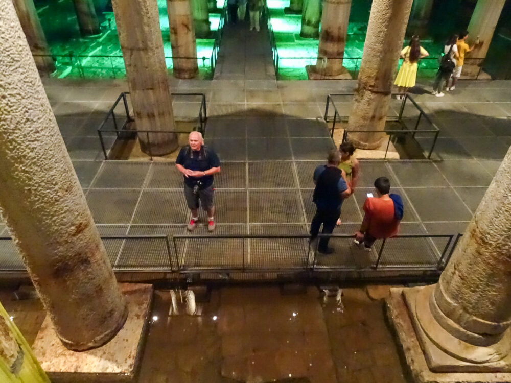 イスタンブールの地下宮殿（伊斯坦布尔的地下宫殿）丨不明-73