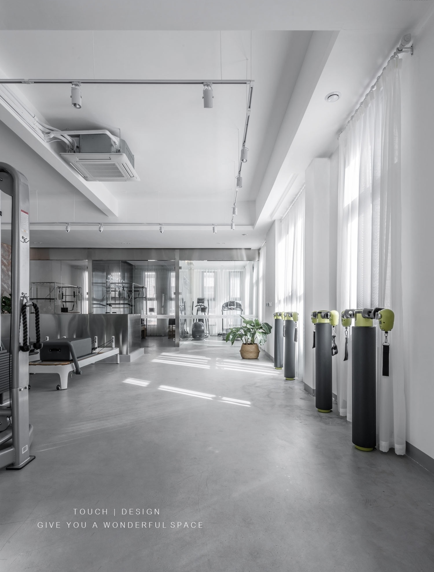 《爱情与灵药》,普拉提-27