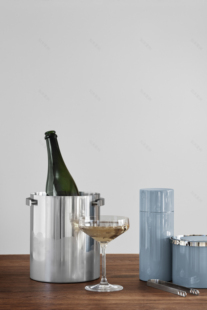 经典 Cylinda 餐具推出海洋主题新色,致敬 Arne Jacobsen 设计精神-18