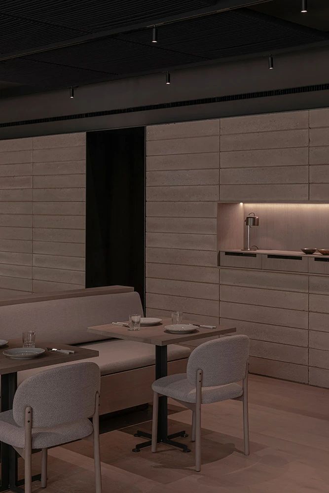 森林主题餐厅 Bosco de Lobos,Vibia 灯具展厅丨西班牙丨Francesc Rifé Studio-13