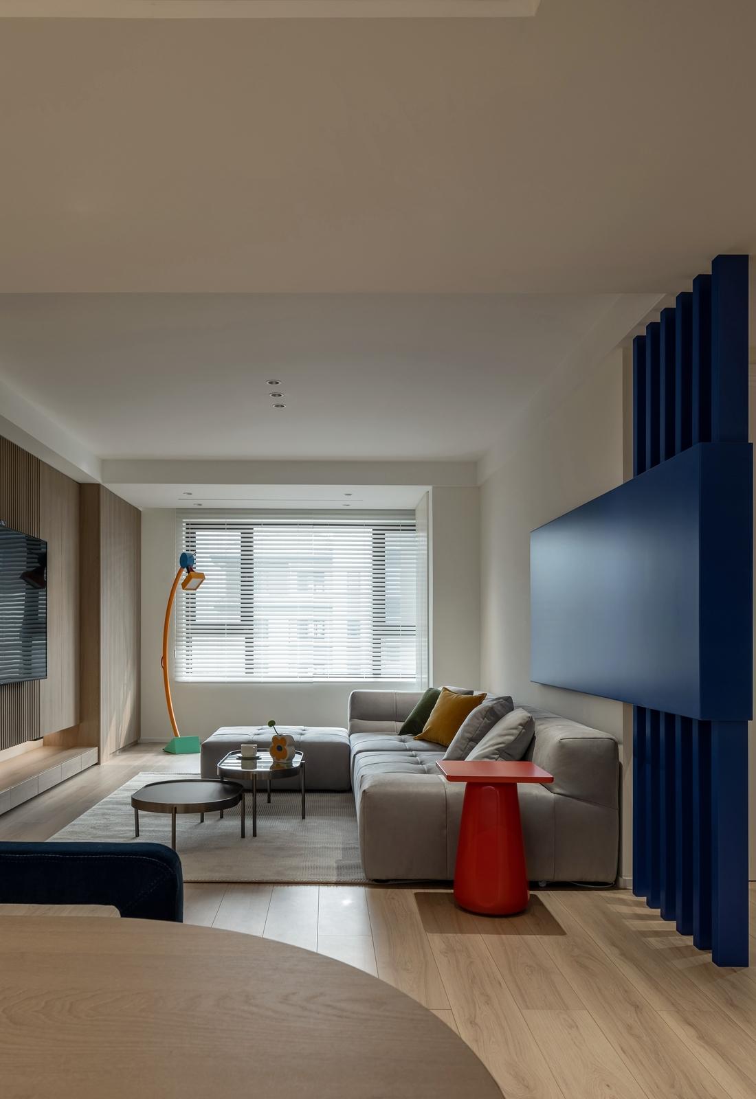 孟菲斯风格三代同堂温馨家居设计-19