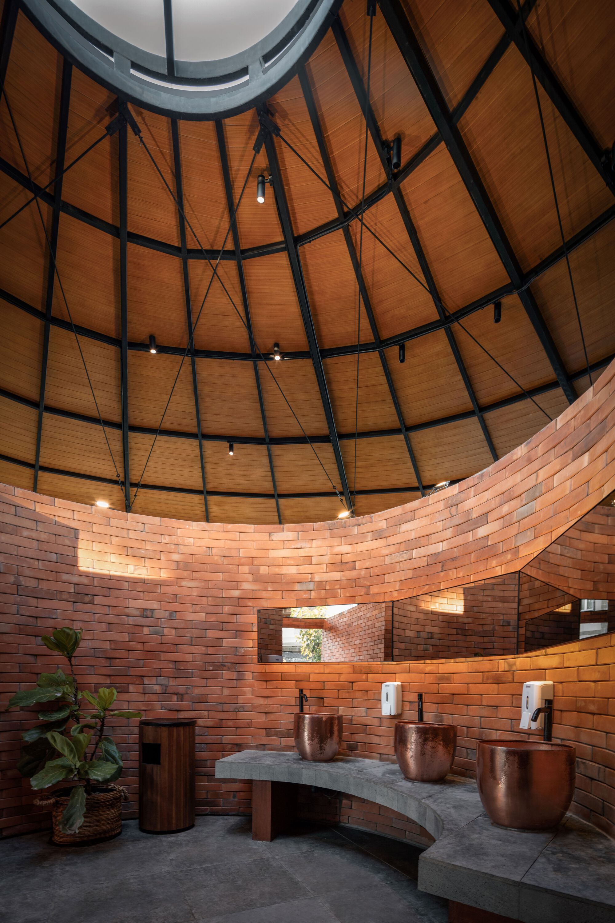 Talaga Sampireun Bali 餐厅丨印度丨KThengono 设计工作室-25