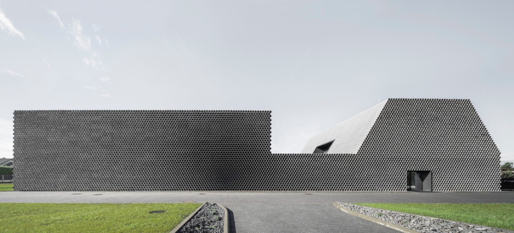 Gambit总部丨捷克丨KWK Promes-11