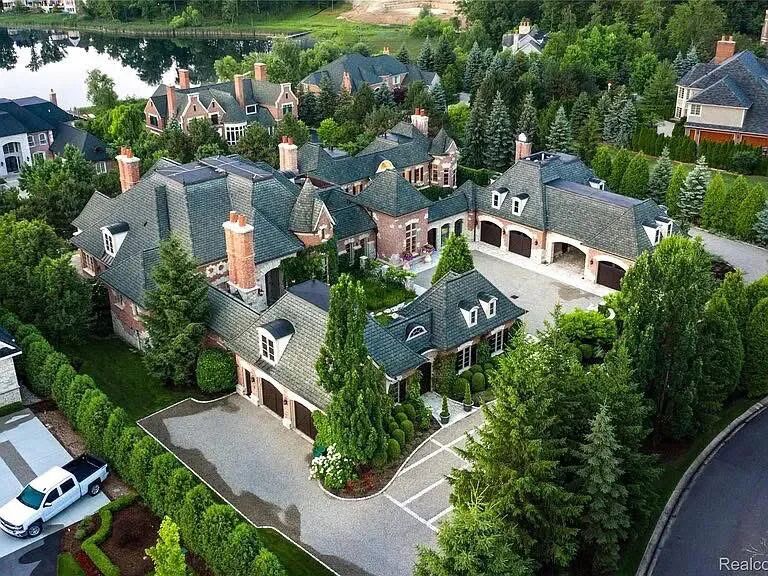 豪宅鉴赏｜密歇根湖畔的意大利风情庄园-0