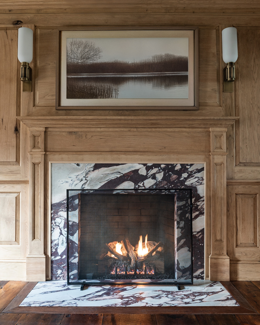 法官；裁判员；评判员；鉴定人
（注：judge有多种词性和常用释义，以上全部列举以完整呈现其准确含义 ，在不同语境中使用单个释义即可 ） 丨美国康涅狄格-16