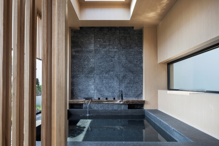 在家拥有一座迷你美术馆丨中国东莞-39