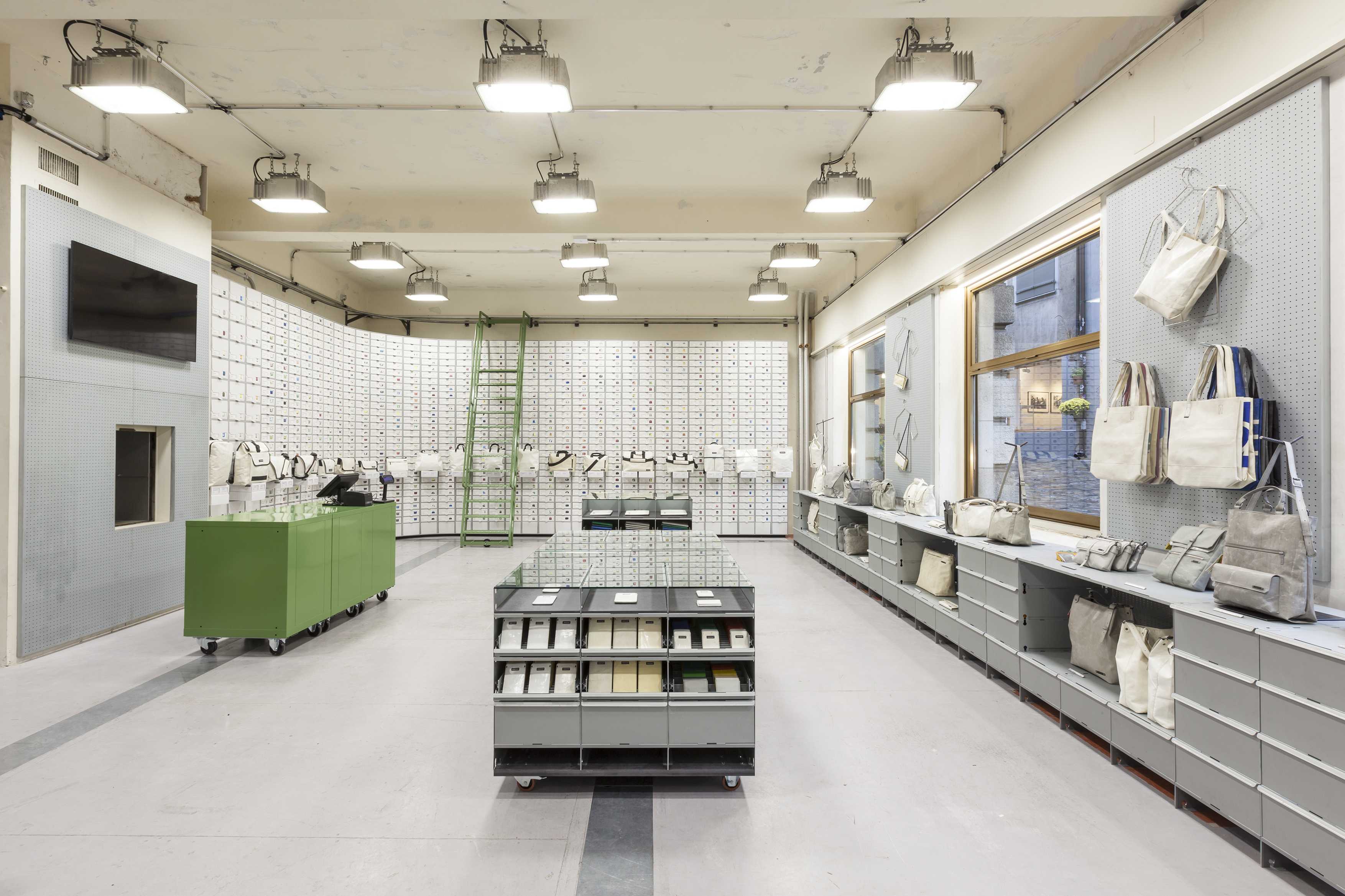 全球 Freitag 商店室内设计鉴赏-9