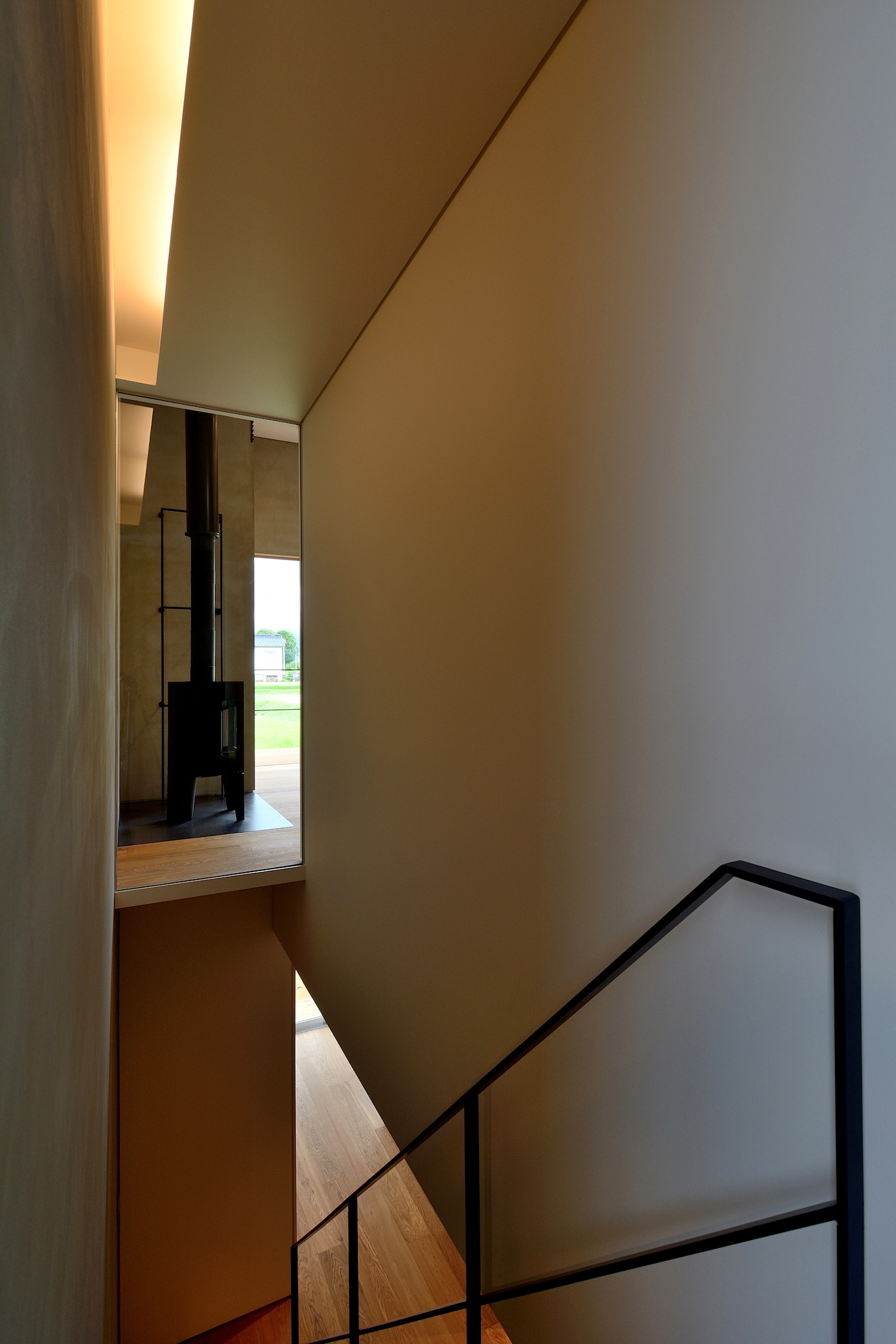 日本富山简约混凝土住宅-23