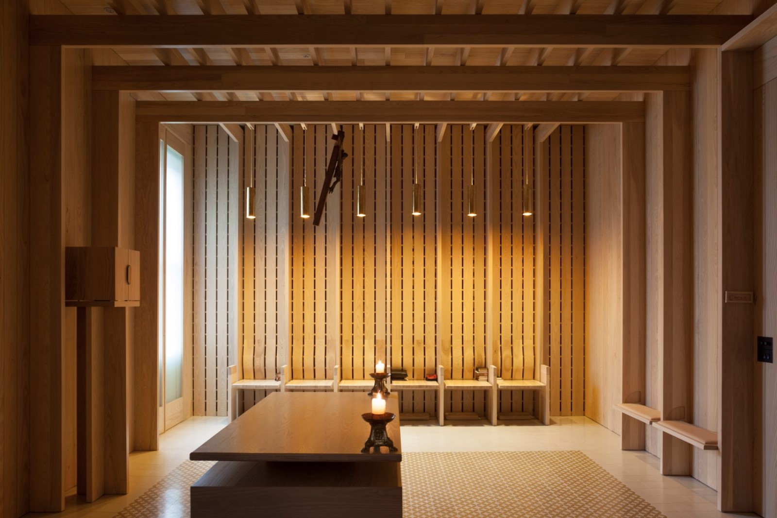 都柏林：教堂里增加了木制的祈祷室-14