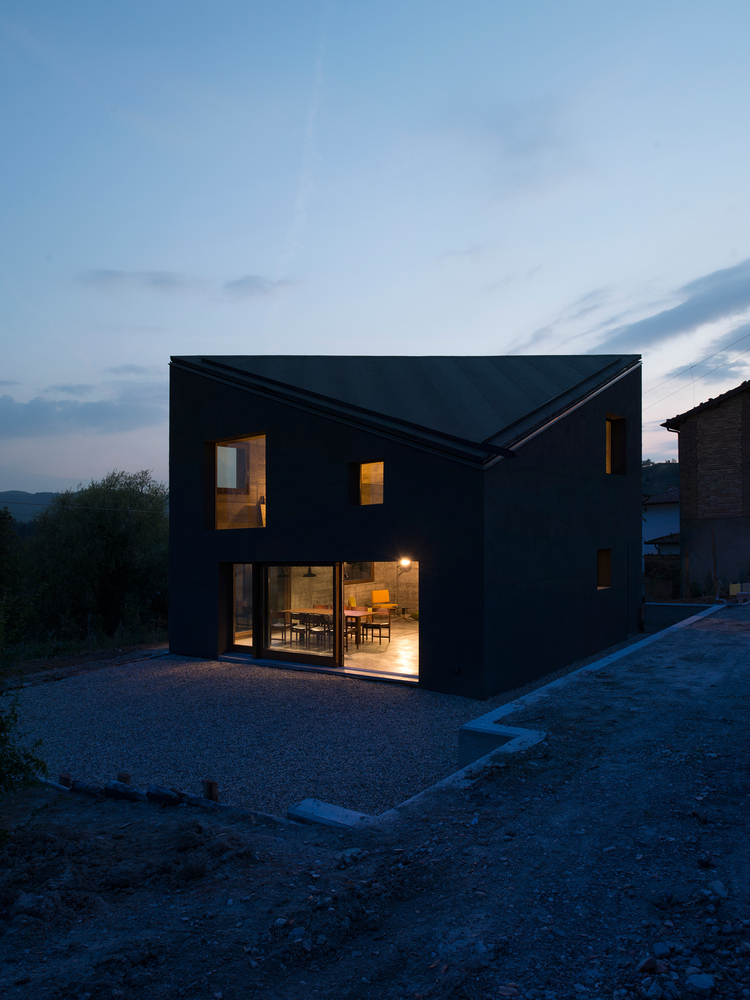 意大利山间度假屋,开放式空间与自然景观完美融合-71