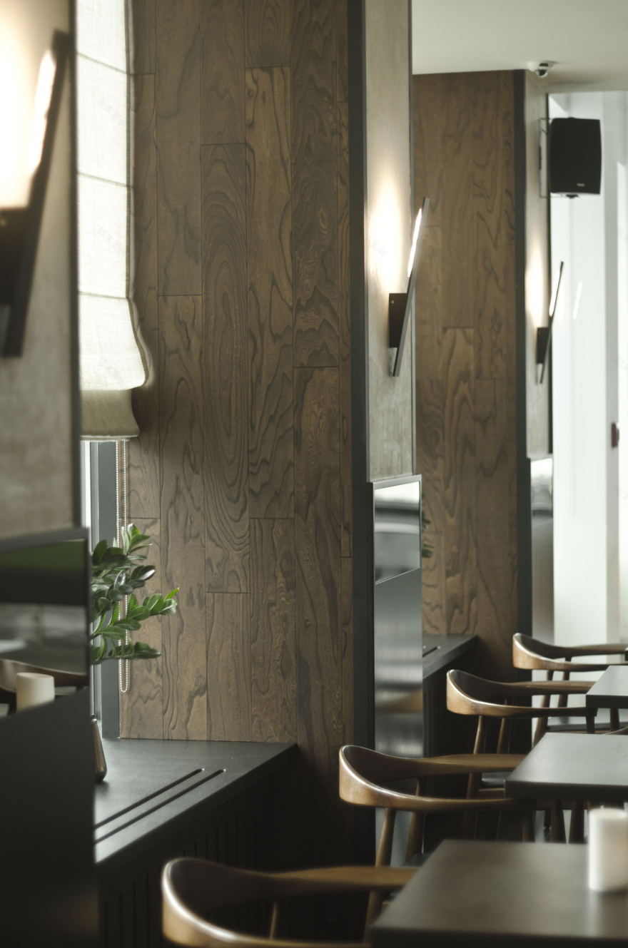 Gustovita 城市咖啡厅-17