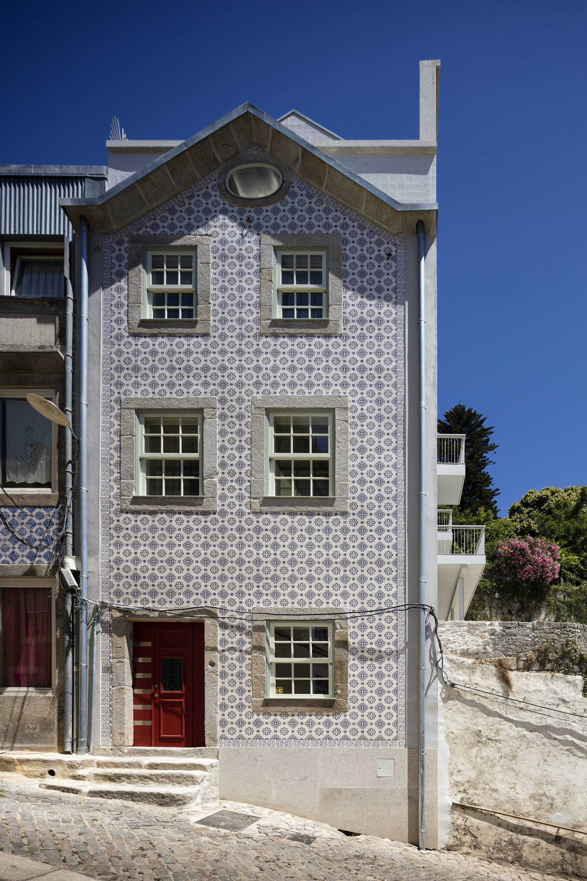 葡萄牙波尔图 Monte dos Judeus 74 公寓修复项目——新旧融合的魅力-10