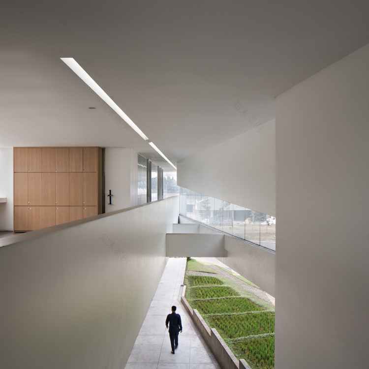 印尼维达贝卡西营销画廊-23