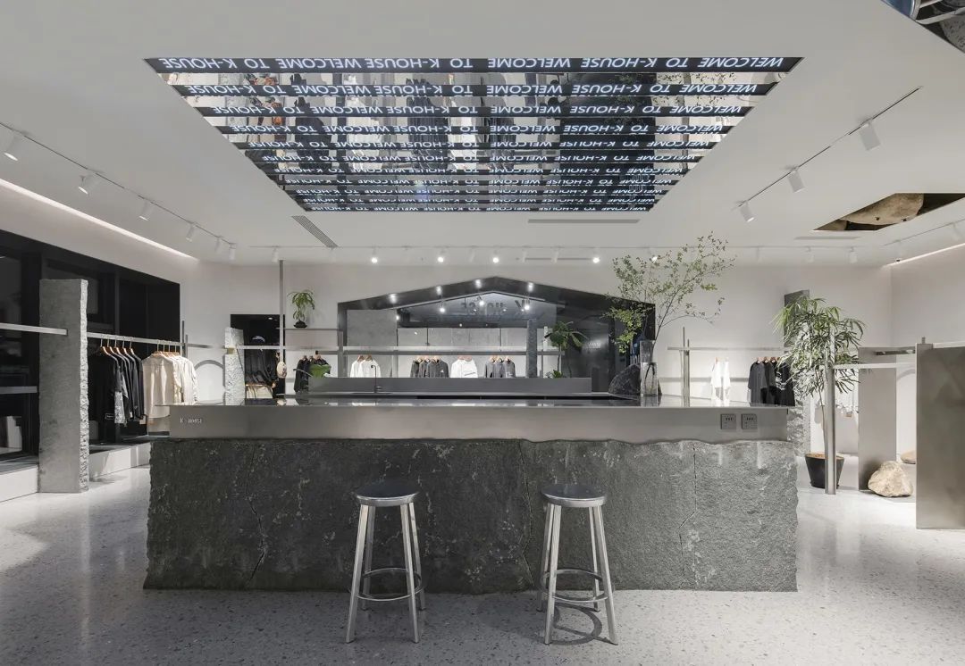 杭州·KHOUSE 男装买手店设计丨中国杭州丨观堂室内设计-10