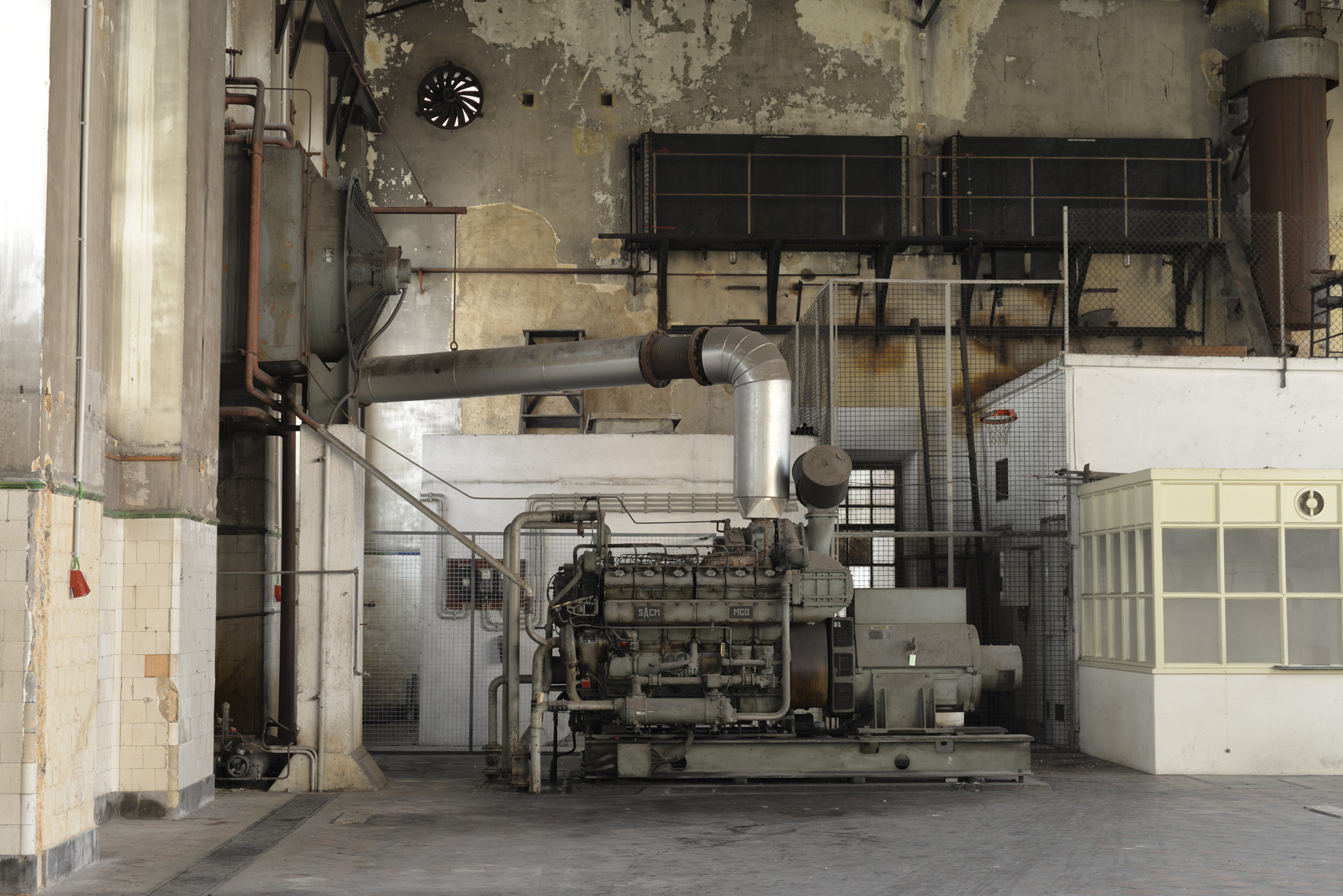 Transformation of the Former Military Maintenance Power Plant into the Browers Beato Microbrewery and Restaurant / Eduardo Souto de Moura + Nuno Graça Moura-40