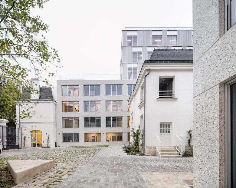 Atelier Zündel Cristea丨Health equipment, housing 100 rooms, teaching and offices丨法國-16