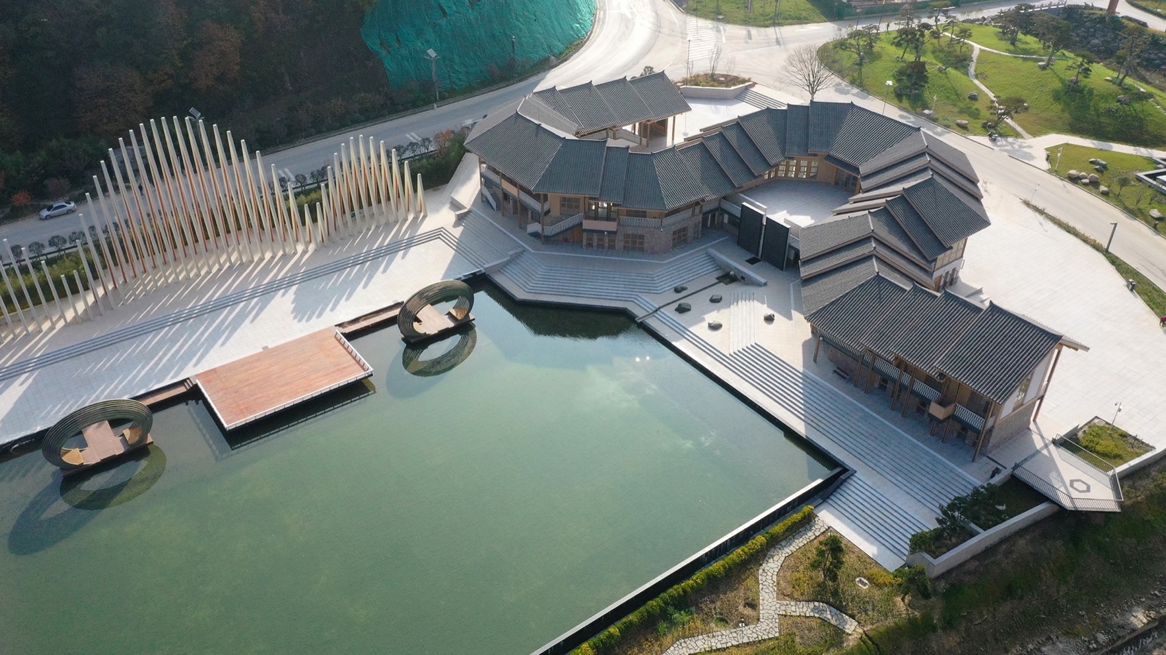 康县全域旅游游客集散中心，甘肃 / Farmerson Architects共生建筑设计（北京）有限公司-8