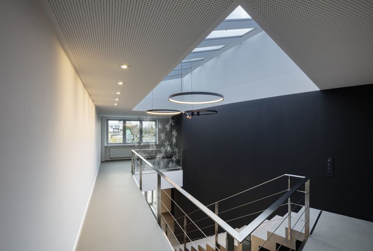 Delta Light Deutschland办公楼及展厅改造与翻新-5