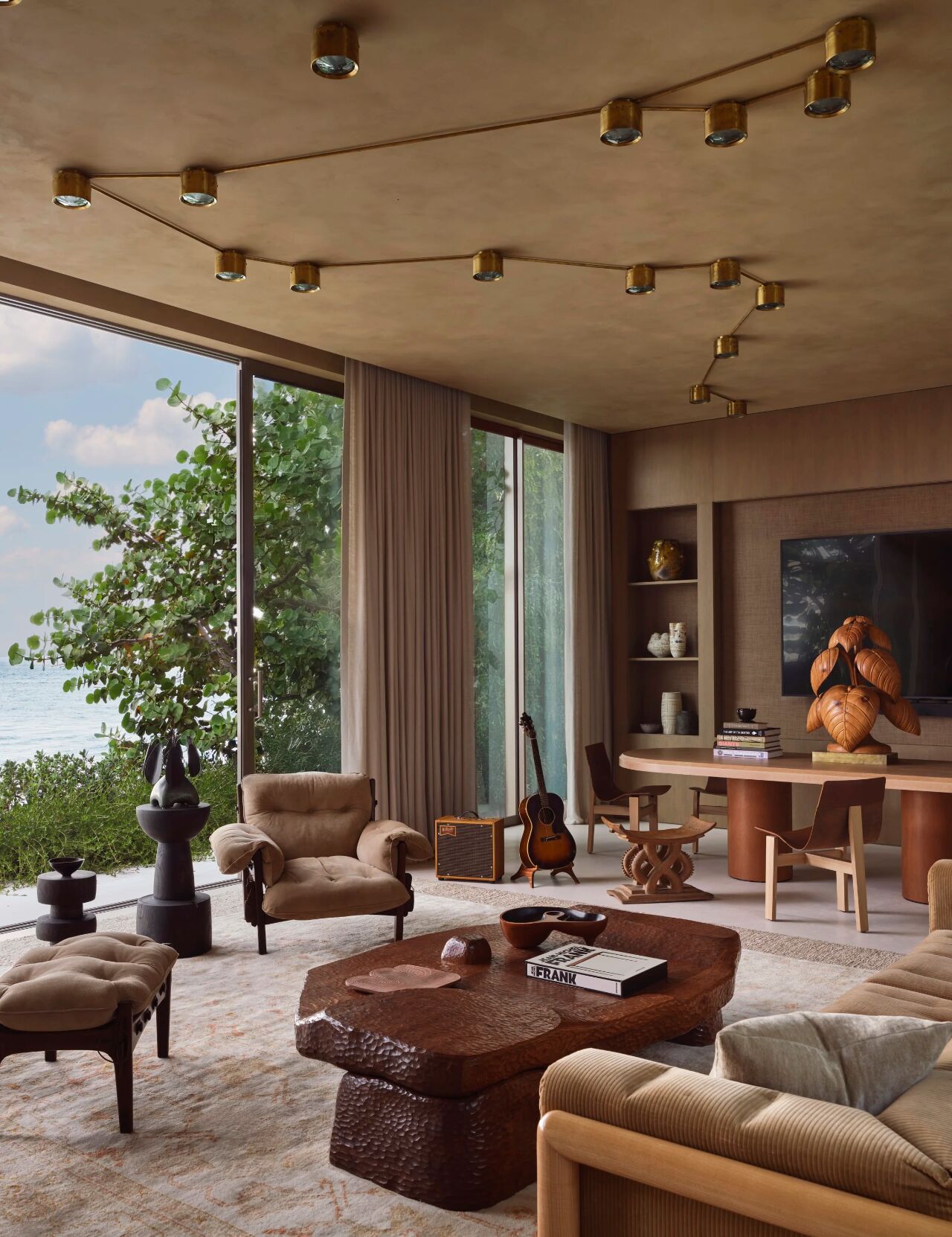 迈阿密海岸线2000㎡的禅意艺术私宅丨美国迈阿密丨Kelly Behun Studio-21