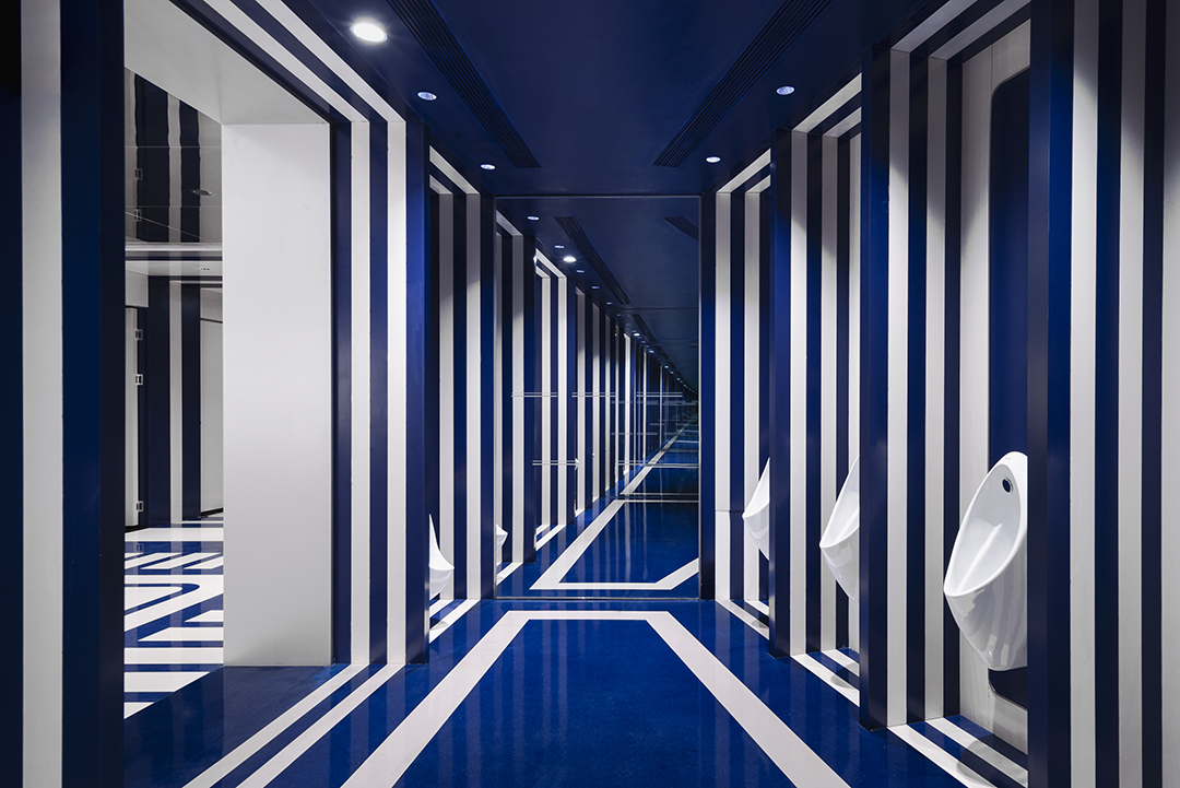 德基广场一期五层盥洗室丨中国南京丨唯想国际-44