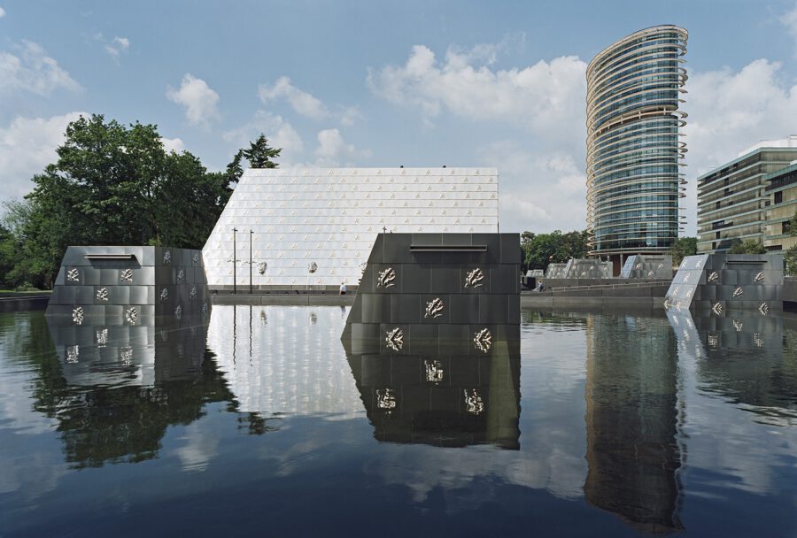 此内容似乎包含一些不常见且可能存在拼写问题的表达，Ta· comple·这样带点的形式不太常规目前难以准确地对其进行唯一且精准的翻译，暂时无法提供有效翻译内容 丨Neutelings Riedijk Architects-5