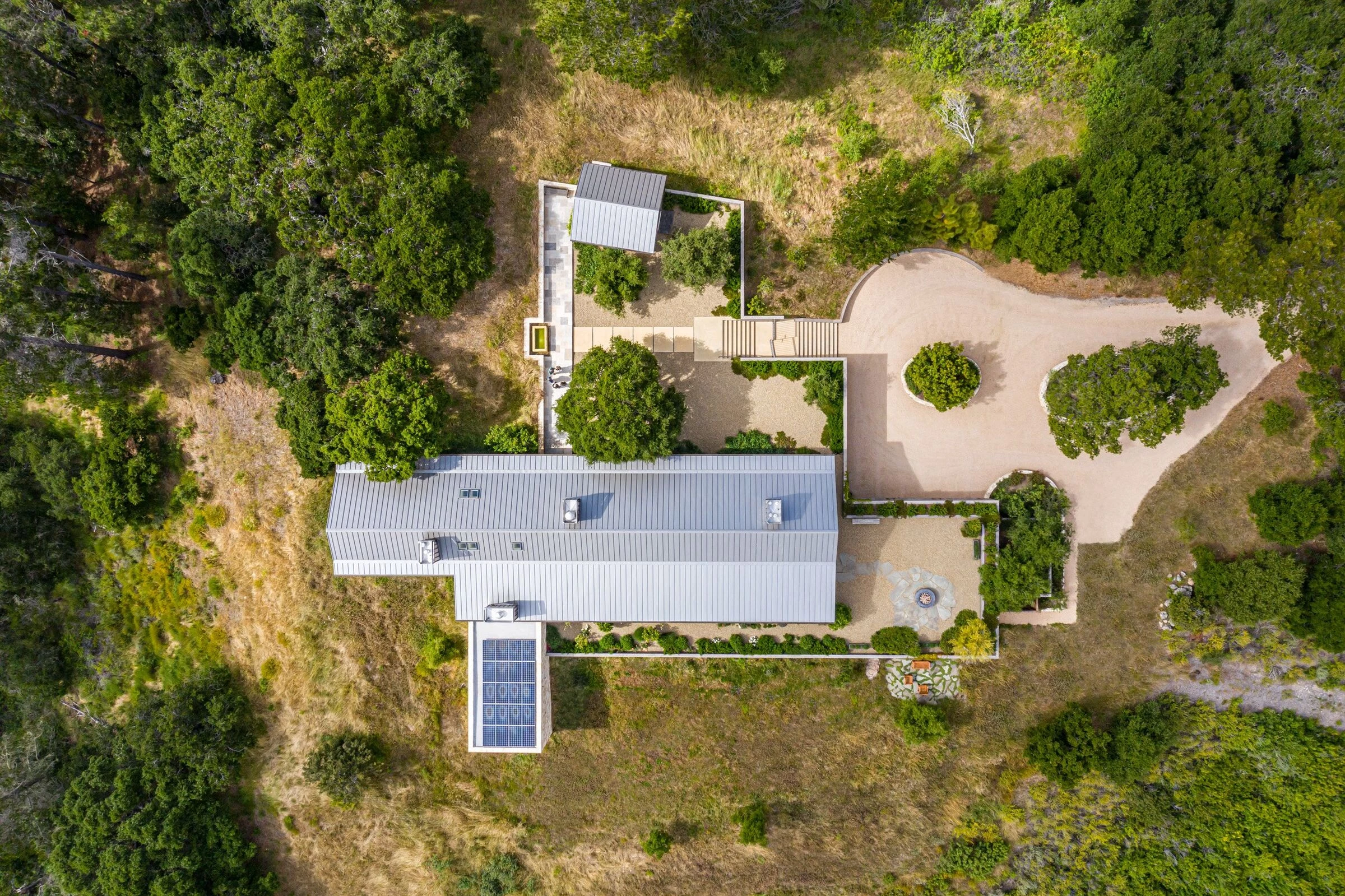 加州卡梅尔谷地零能耗现代别墅-8