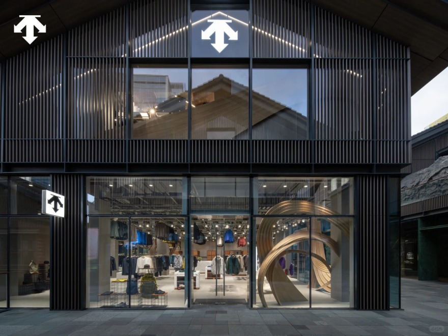 DESCENTE IN CHENGDU,TAIKOOLI-1