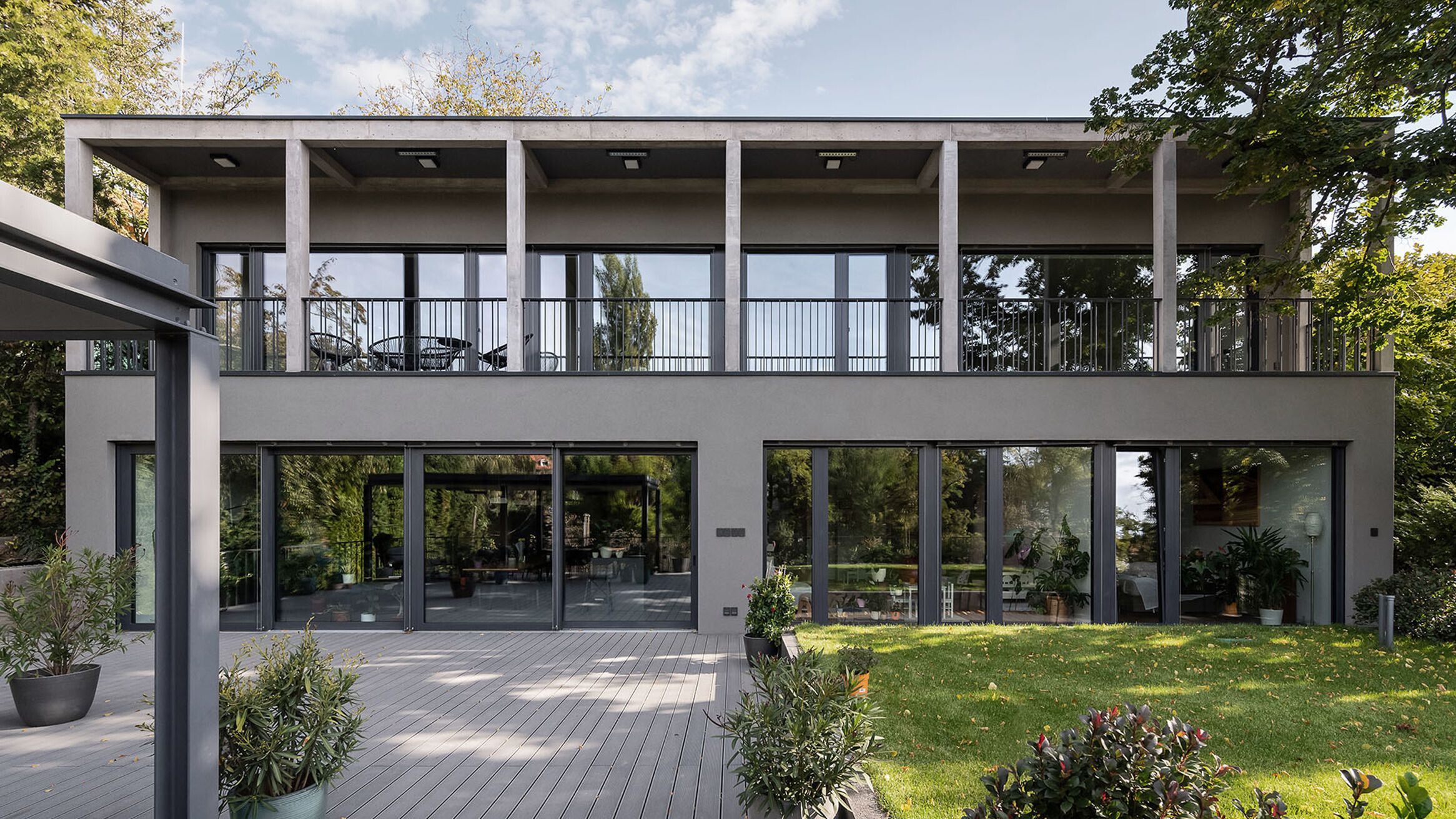 布达佩斯三层私人住宅，三代同堂的温馨家园-7