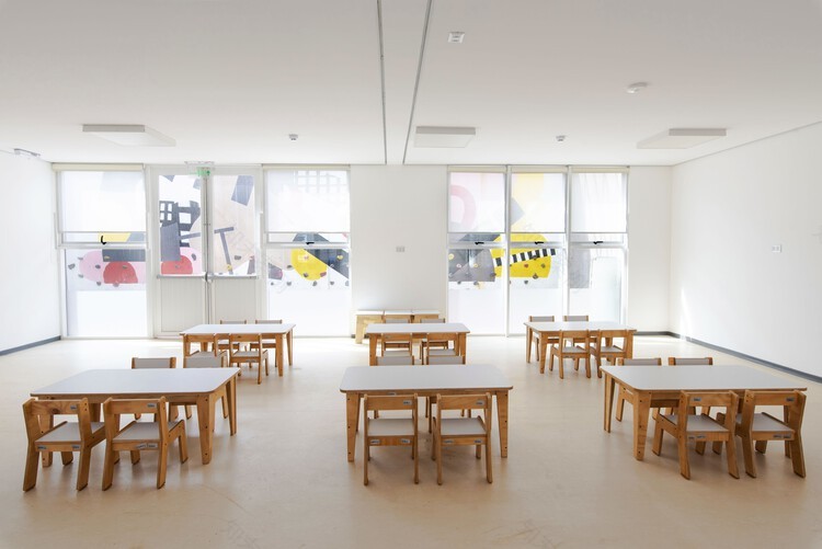 Jardín infantil y sala cuna Golondrina de Valparaíso / Pedro Lomboy Castillo | ArchDaily en Español-55