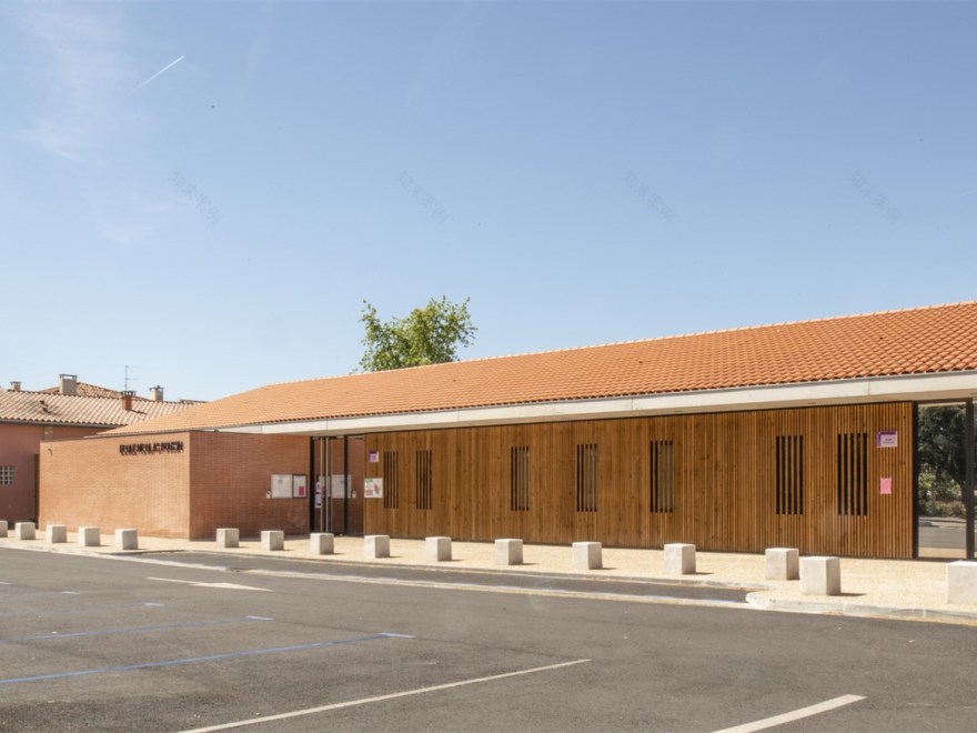 法国Nicolas Poussin学校àAucamville扩建-3