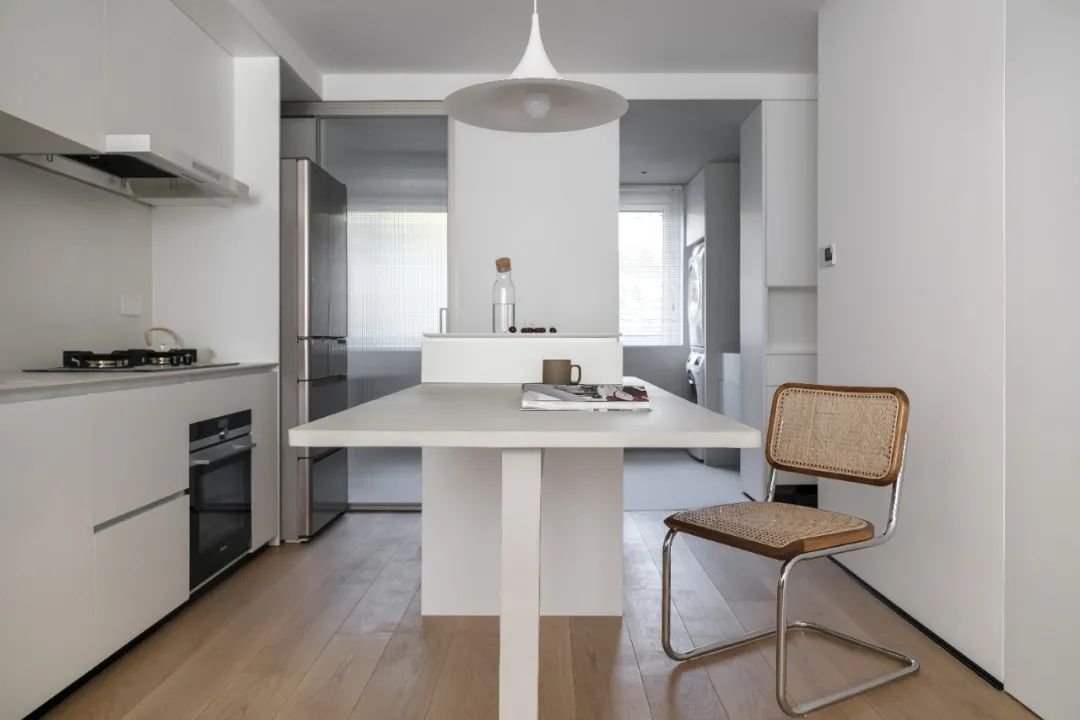 白色+原木，延续温暖的极简主义｜木卡工作室-23