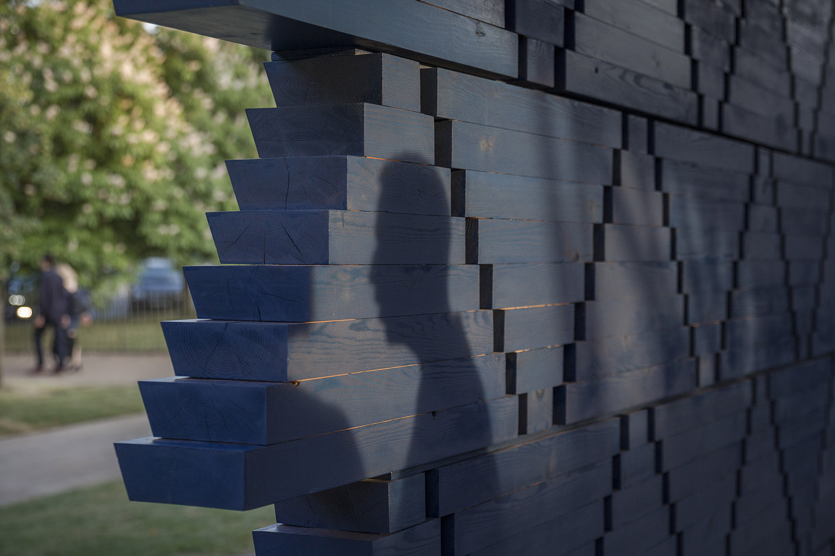 蛇形展厅2017，伦敦 / Kéré Architecture-22