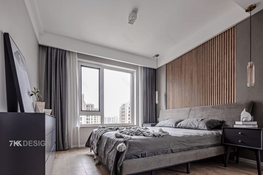 黑白灰工业风的精装房改造-54