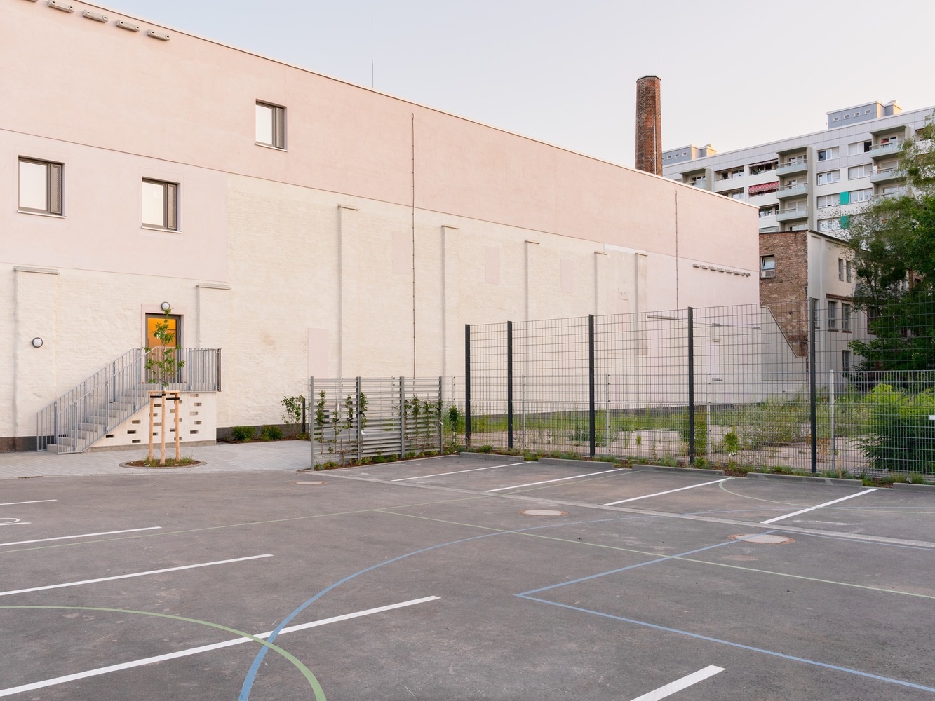 德国儿童保护协会综合家庭中心丨德国德累斯顿丨亚历山大·波茨施建筑事务所-17