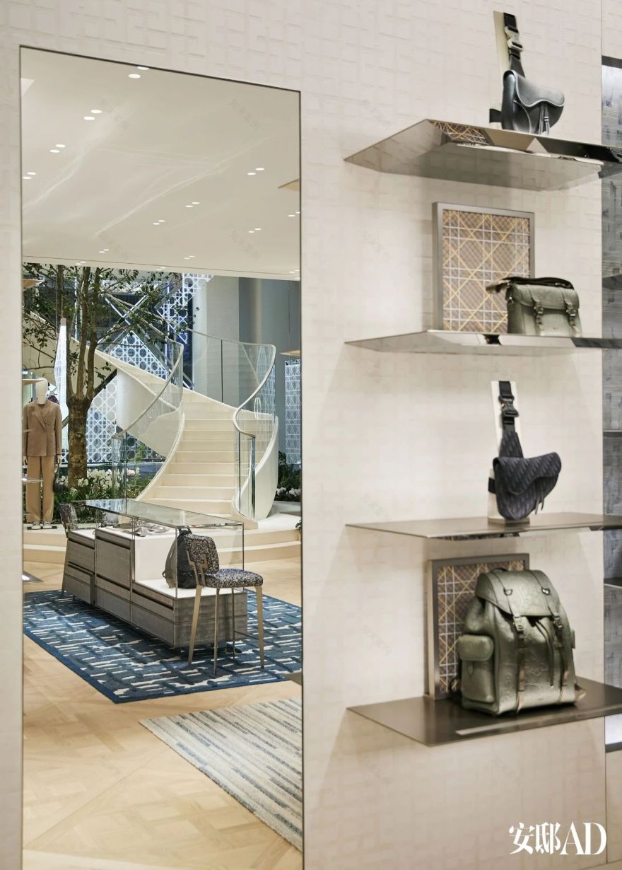 迪奥成都太古里男装精品店与迪奥咖啡馆丨中国成都丨PAUL COCKSEDGE-14