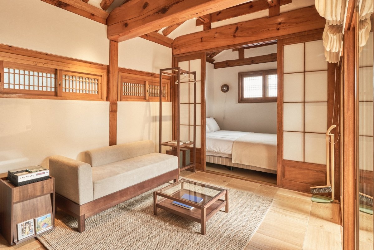 深深庭院逸在其中 首尔Seochon韩式民宿-4